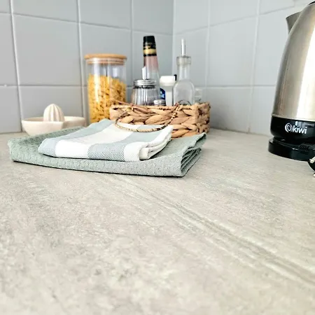 Apartament Le Nid Du Clocher -proche Gare Et Centre- 20 Min Du Puydufou Cholet